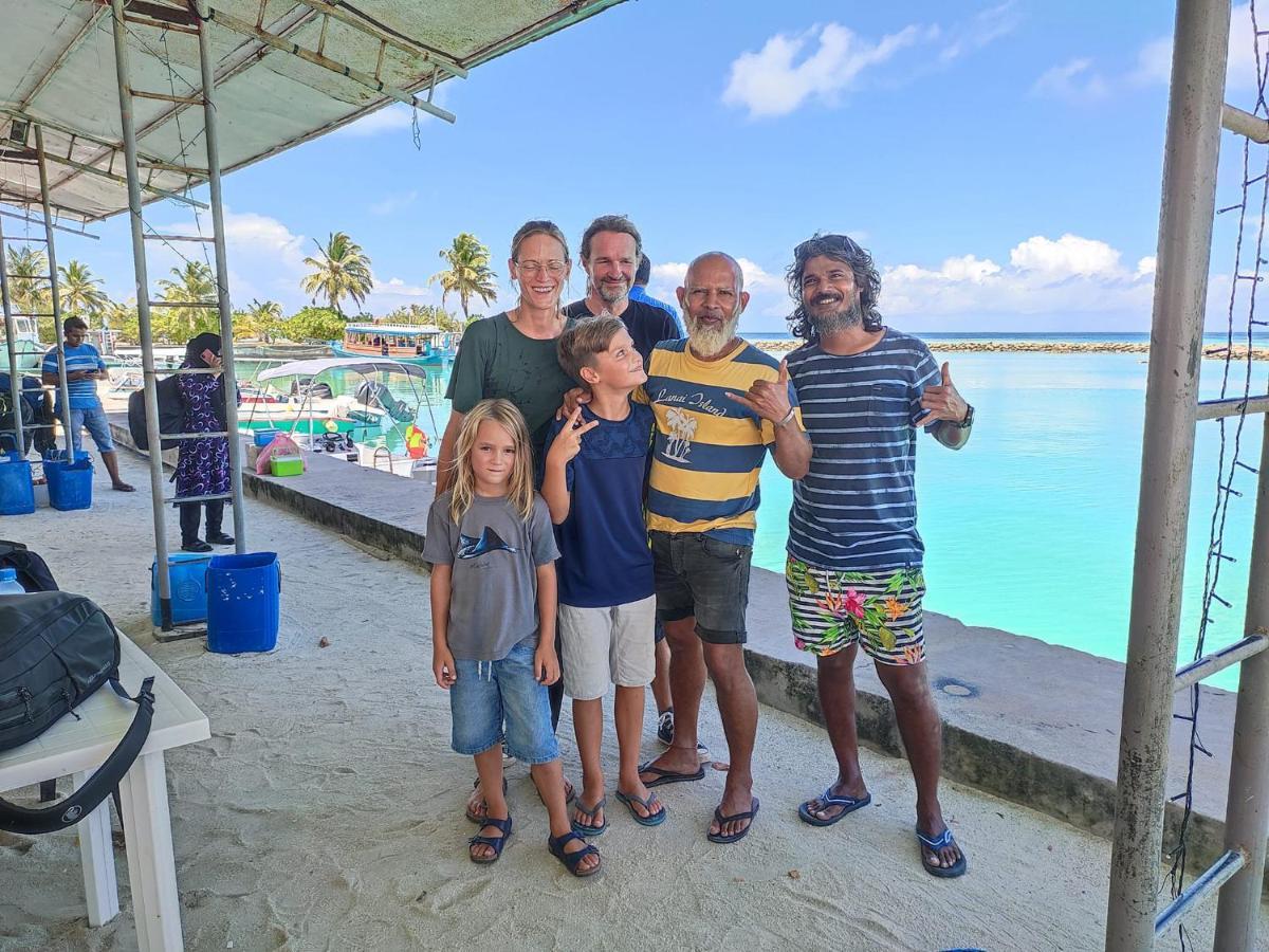Surfretreat Hotell Bodufolhudhoo Exteriör bild