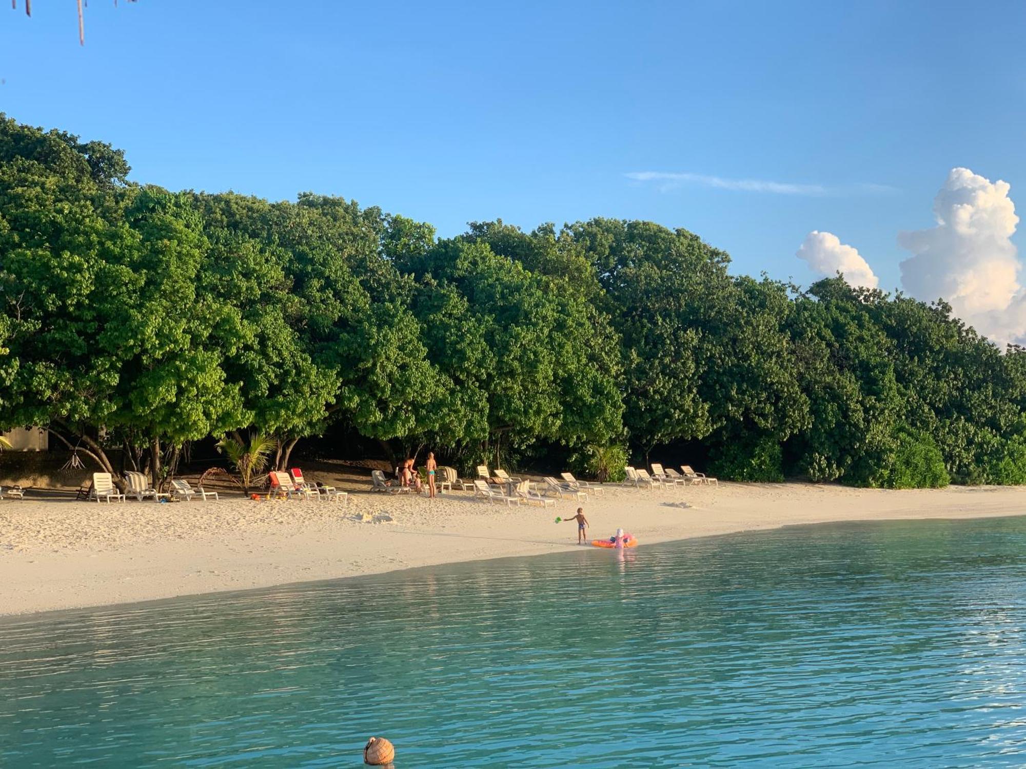 Surfretreat Hotell Bodufolhudhoo Exteriör bild